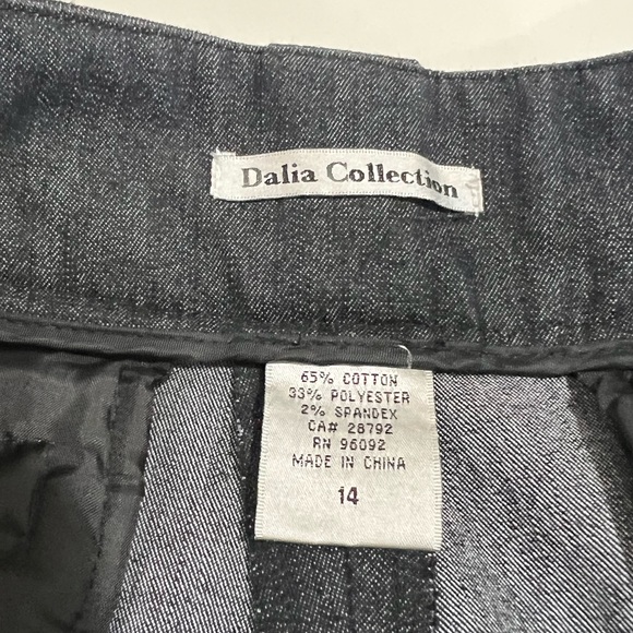 Dalia Collection- Fit & Flare Denim Pants size 14 - Picture 6 of 9